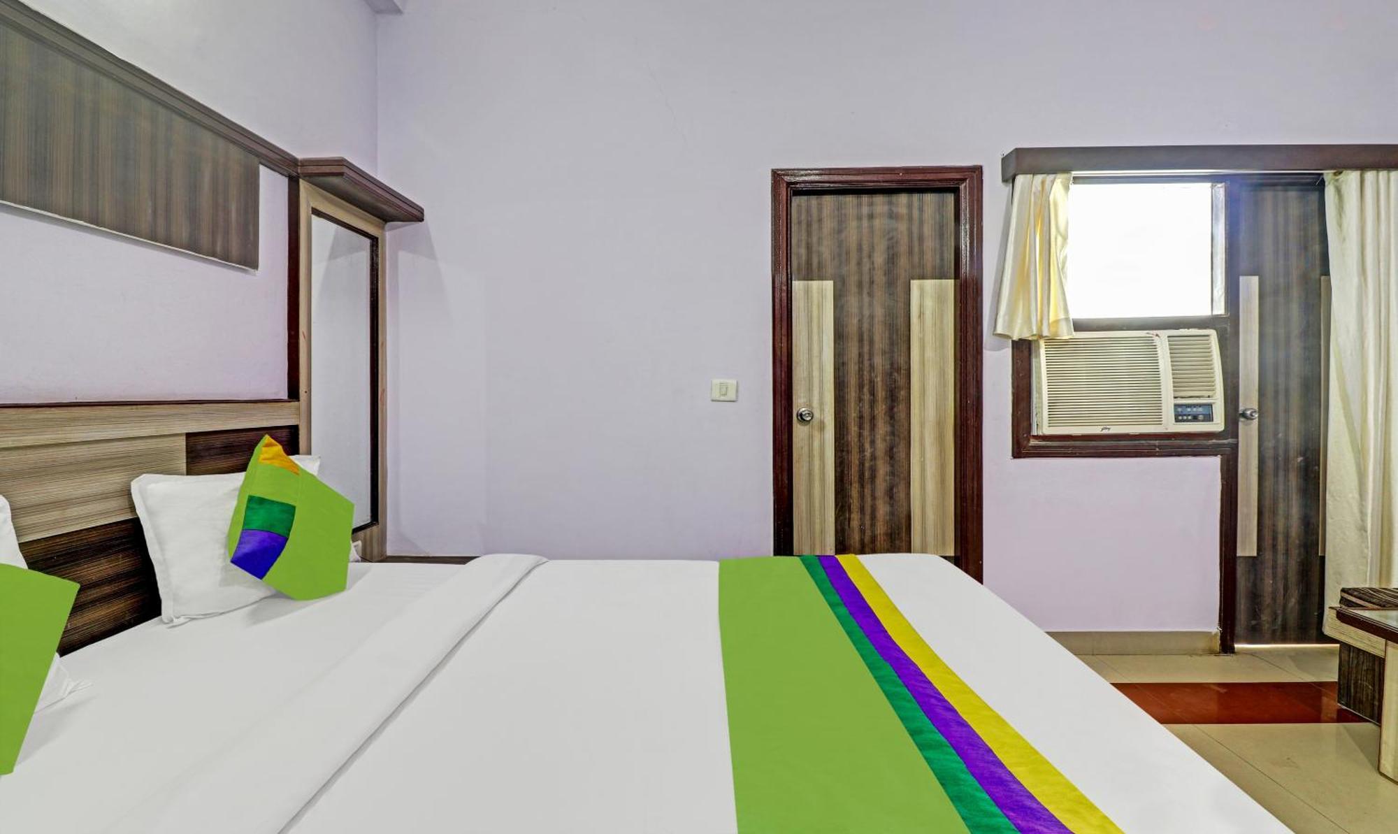 Hotel The Golden Bird Agra  Zewnętrze zdjęcie