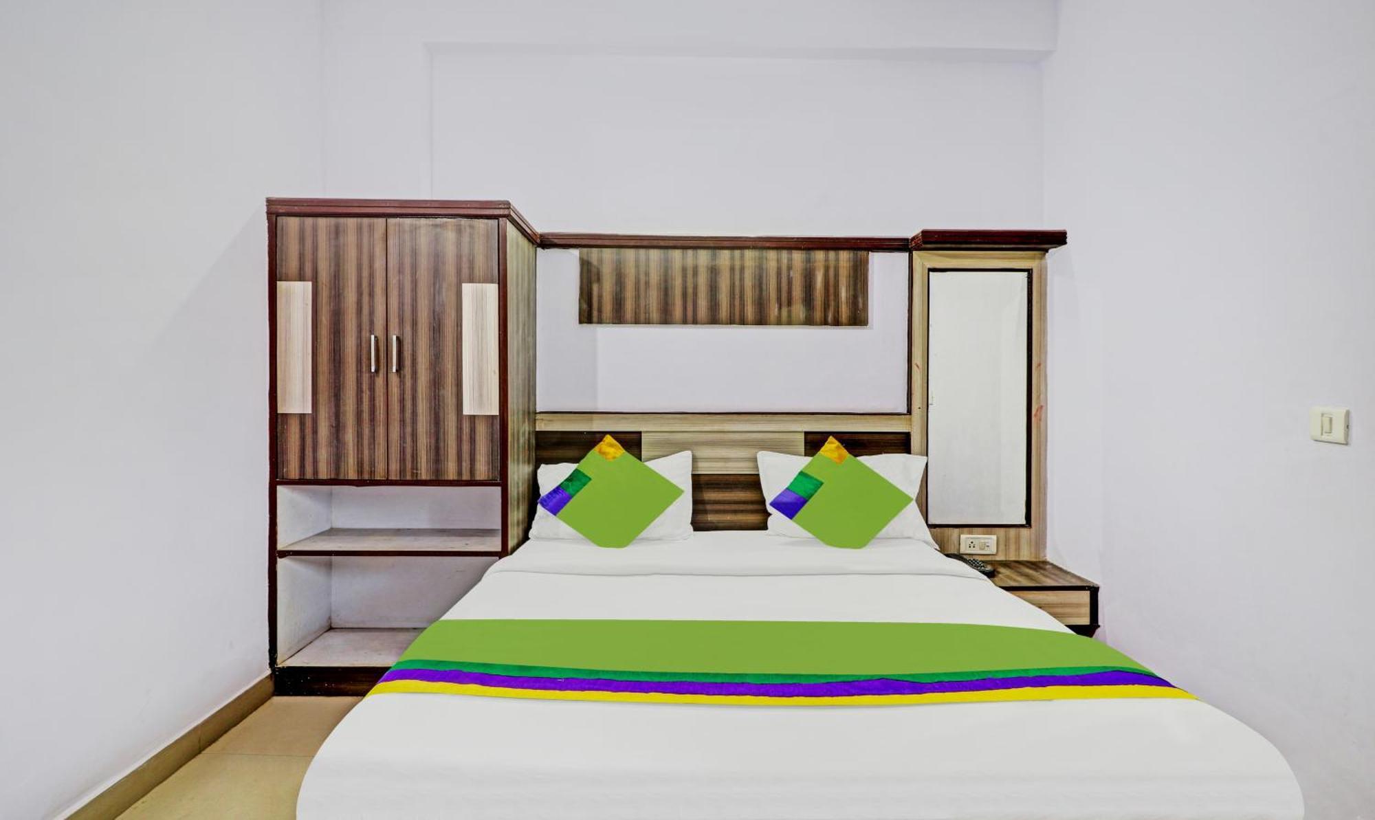 Hotel The Golden Bird Agra  Zewnętrze zdjęcie